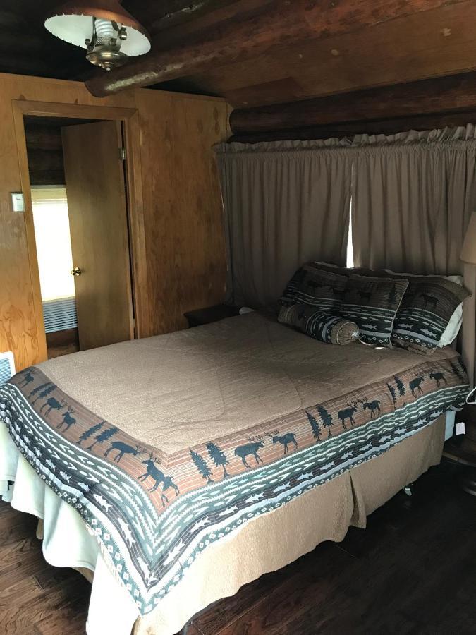 Gwin'S Lodge & Roadhouse Cooper Landing Εξωτερικό φωτογραφία